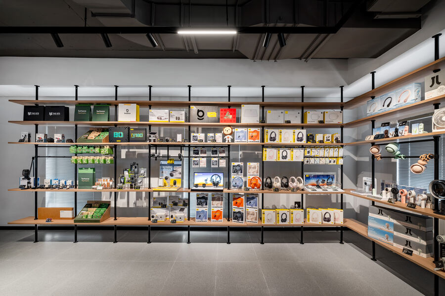 Brand wall in the KPS showroom
